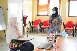 PELATIHAN SERVICE EXCELLENCE FOR NUTRITIONIST AND KITCHEN STAFFS