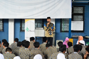 SOSIALISASI COVID-19 DI MADRASAH PEMBANGUNAN UIN JAKARTA